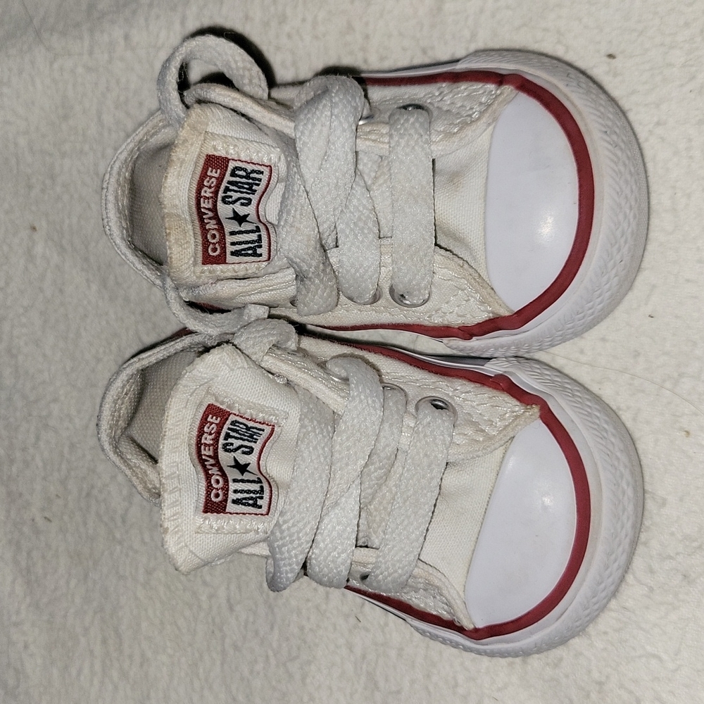 Infant size 2 converse